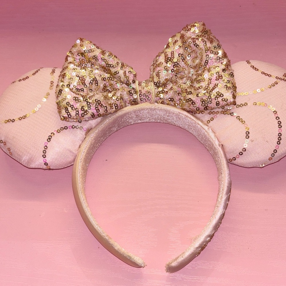 Sequin Bow Pink Minnie Ears